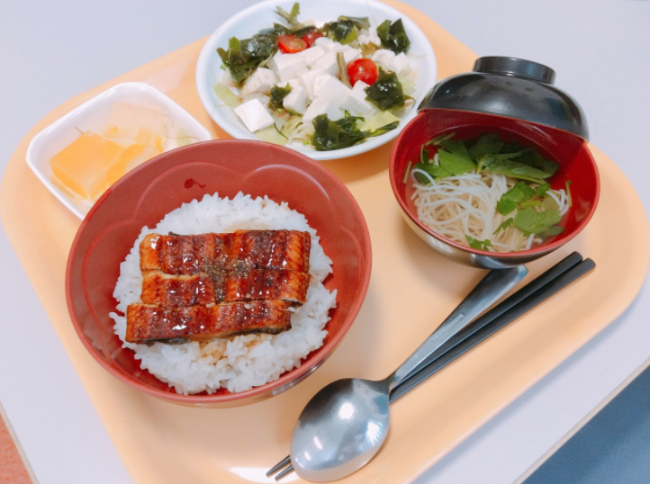 福利厚生 食事補助